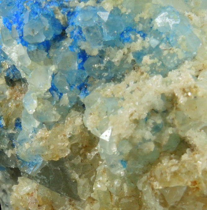 Linarite over Fluorite with Quartz from Blanchard Mine, Hansonburg District, 8.5 km south of Bingham, Socorro County, New Mexico