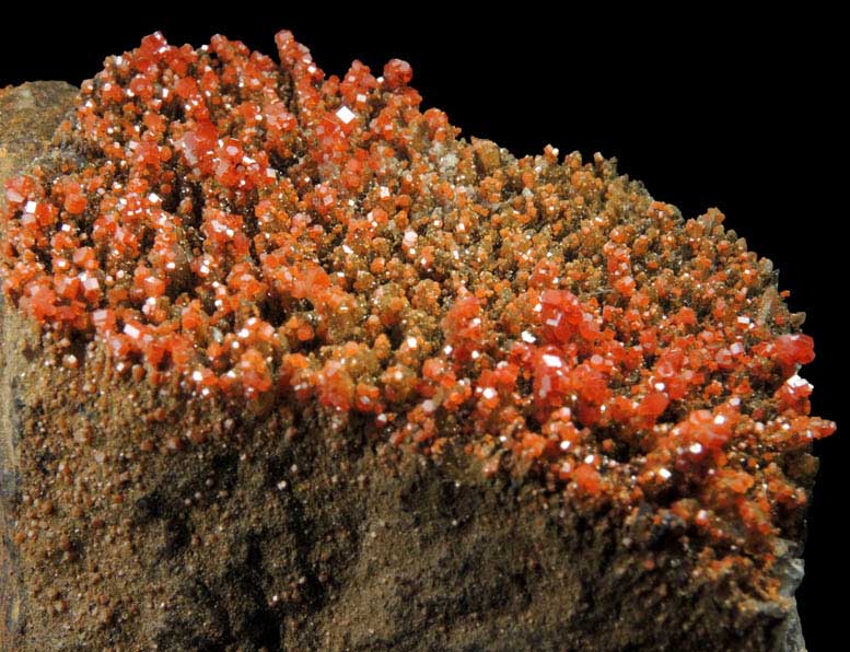 Vanadinite on Quartz from Apache Mine (Vanadium Shaft), 8 km north of Globe, Gila County, Arizona