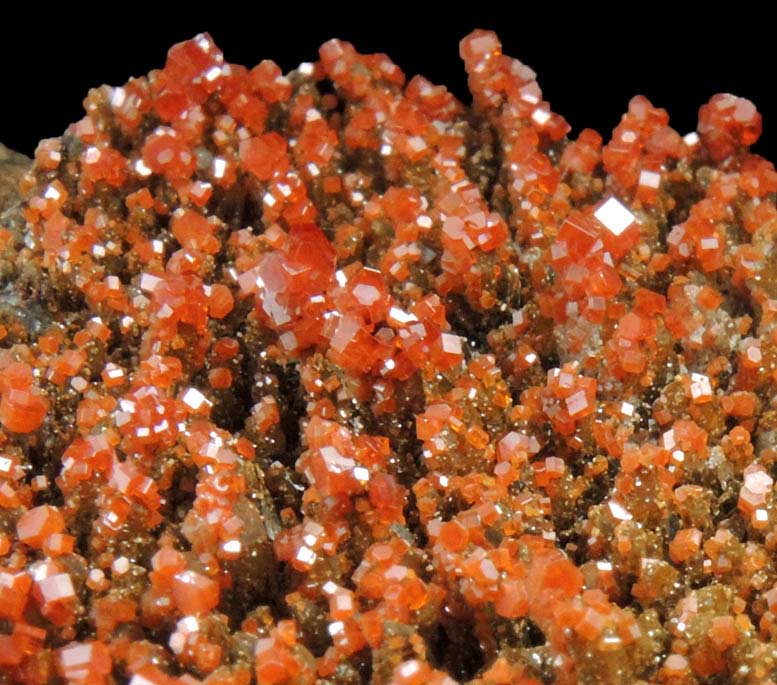 Vanadinite on Quartz from Apache Mine (Vanadium Shaft), 8 km north of Globe, Gila County, Arizona