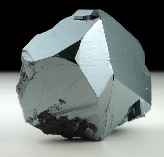 Hematite (twinned crystals) from N'Chwaning Mine, Kalahari Manganese Field, Northern Cape Province, South Africa