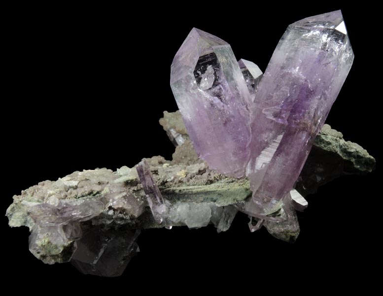 Quartz var. Amethyst Quartz on Calcite from Piedra Parada, near Las Vigas, Tatatila, Veracruz, Mexico