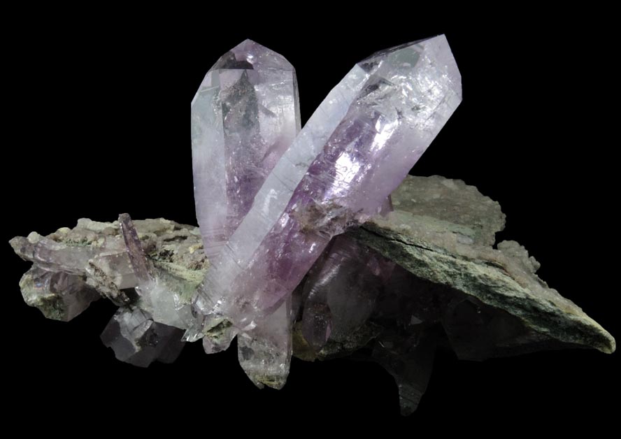 Quartz var. Amethyst Quartz on Calcite from Piedra Parada, near Las Vigas, Tatatila, Veracruz, Mexico