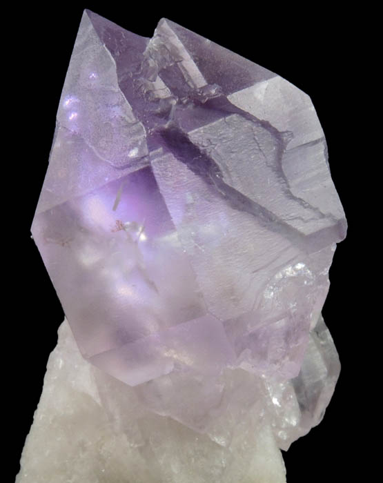 Quartz var. Amethyst Quartz scepter-shaped crystal from Diamond Hill, Ashaway, south of Hopkinton, Washington County, Rhode Island