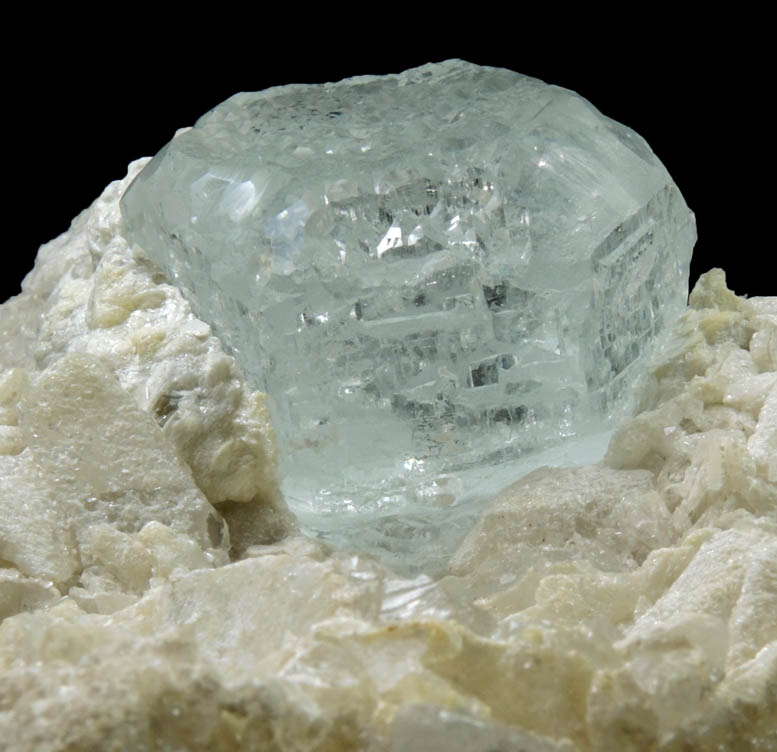 Beryl var. Aquamarine with Columbite-Fe and Fluorapatite in Quartz-Albite from Shigar Valley, Skardu District, Gilgit-Baltistan, Pakistan