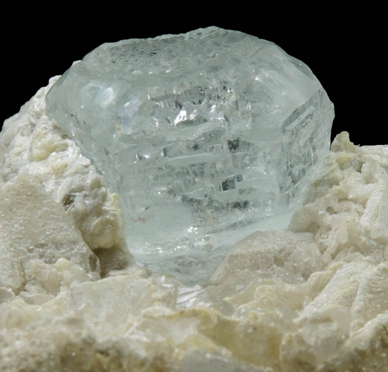 Beryl var. Aquamarine with Columbite-Fe and Fluorapatite in Quartz-Albite from Shigar Valley, Skardu District, Gilgit-Baltistan, Pakistan