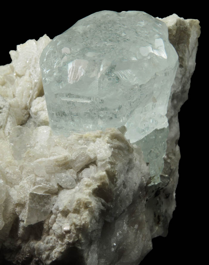 Beryl var. Aquamarine with Columbite-Fe and Fluorapatite in Quartz-Albite from Shigar Valley, Skardu District, Gilgit-Baltistan, Pakistan