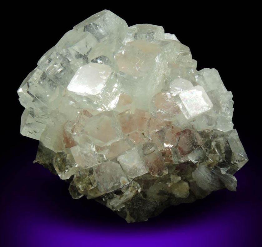 Fluorapophyllite-(K) (formerly known as Apophyllite) and Stilbite over Thomsonite from Rahuri, Nagar District, Maharashtra, India