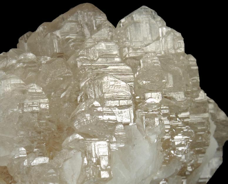 Cerussite twinned crystals over Barite from Mibladen, Haute Moulouya Basin, Zeida-Aouli-Mibladen belt, Midelt Province, Morocco