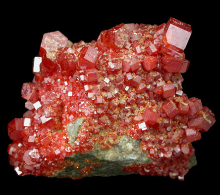 Vanadinite from Apache Mine (Vanadium Shaft), 8 km north of Globe, Gila County, Arizona