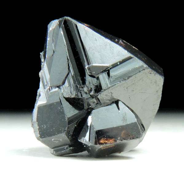 Cassiterite (twinned crystals) from Linpolis, Divino das Laranjeiras, Minas Gerais, Brazil