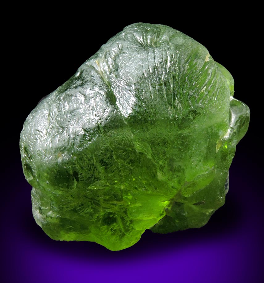 Peridot Crystal (gem variety of the mineral Forsterite) from Suppat, Naran-Kagan Valley, Kohistan District, Khyber Pakhtunkhwa (North-West Frontier Province), Pakistan