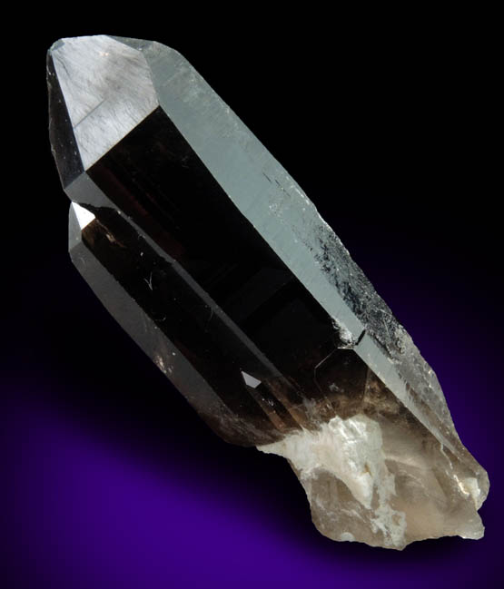 Quartz var. Smoky Quartz (Dauphin Law Twins) from Moat Mountain, west of North Conway, Carroll County, New Hampshire