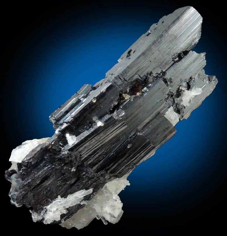 Hbnerite (Hubnerite) with Quartz from Mina Huayllapon, Pasto Bueno District, Pallasca Province, Ancash Department, Peru