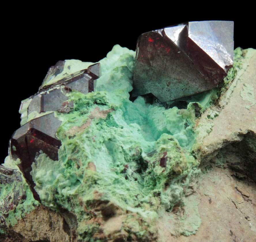 Cuprite over Chrysocolla from Mashamba West Mine, 13 km west of Kolwezi, Katanga Copperbelt, Lualaba Province, Democratic Republic of the Congo