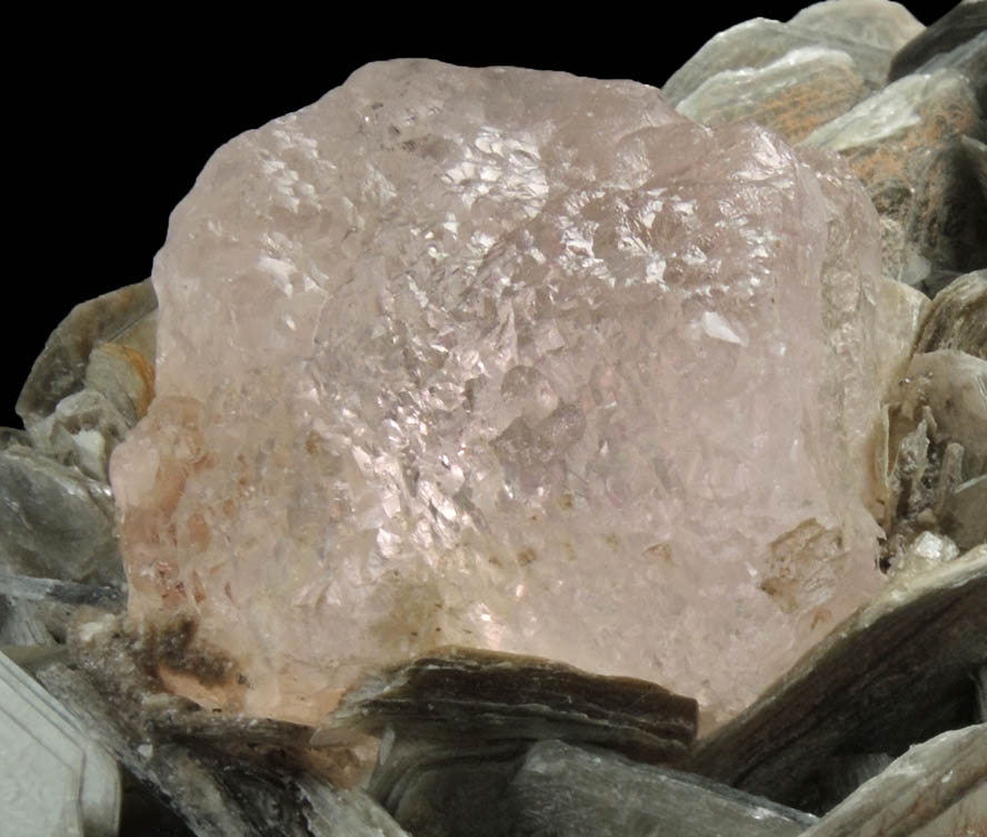 Fluorite and Muscovite from Chumar Bakhoor, Nagar, Gilgit-Baltistan, Pakistan