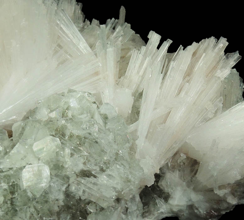 Scolecite and Apophyllite from Nagar District, Maharashtra, India