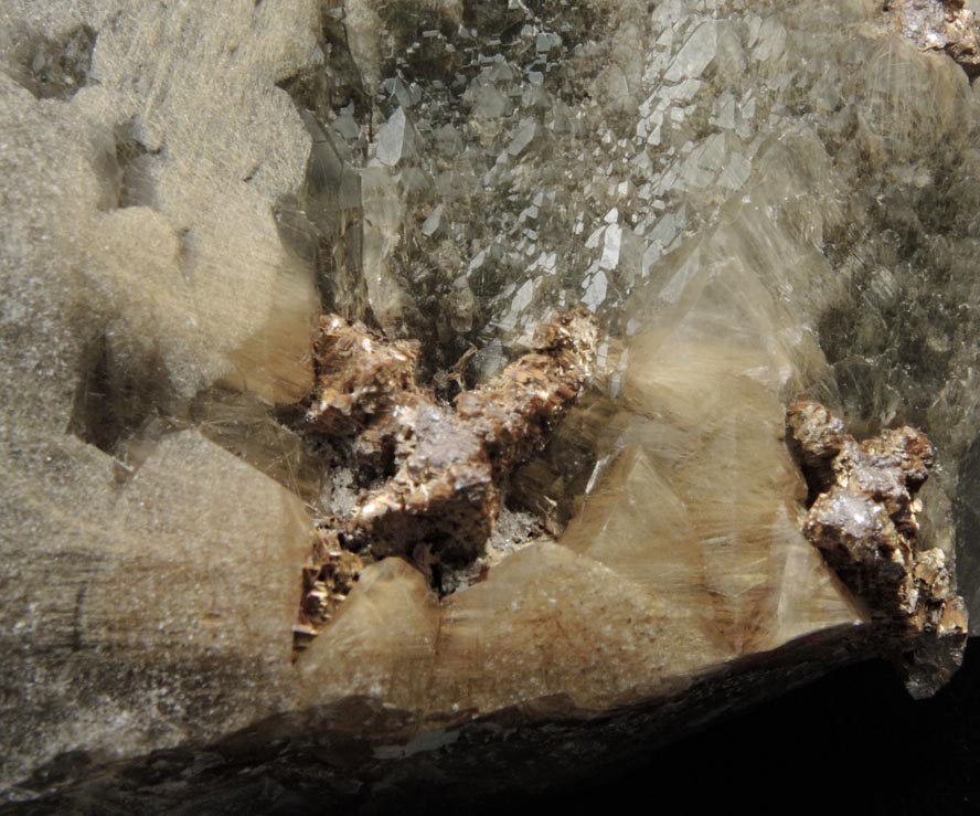 Quartz with Rutile inclusions and Rutile pseudomorphs after Anatase from Cuiab District, Gouveia, Minas Gerais, Brazil