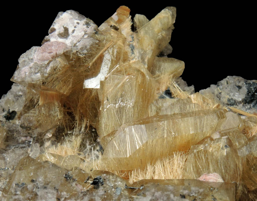 Rutile and Hematite on Quartz with Rutile inclusions from Ibitiara, south of Novo Horizonte, Bahia, Brazil