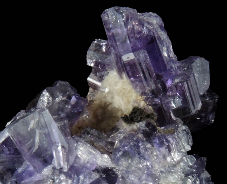 Fluorapatite over Bertrandite from Lavra da Golconda, near Governador Valadares, Minas Gerais, Brazil