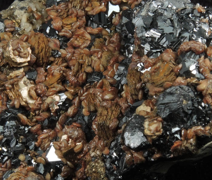 Siderite on Sphalerite from Herja Mine, Baia Mare, Maramures, Romania