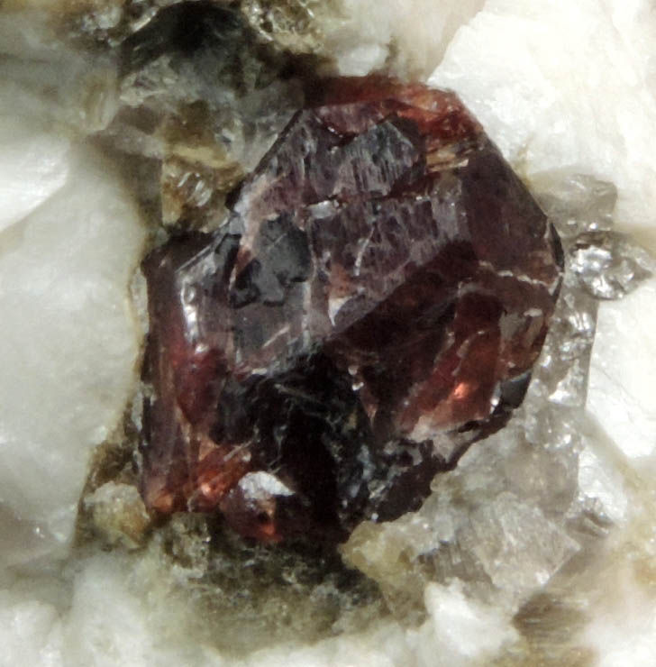 Almandine Garnet in Albite from Bennett Quarry, Buckfield, Oxford County, Maine