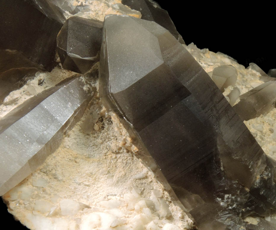 Quartz var. Smoky Quartz on Albite-Microcline from North Moat Mountain, Bartlett, Carroll County, New Hampshire