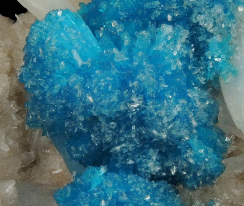 Cavansite with Stilbite overgrowth on Stilbite from Wagholi Quarry, Maharashtra, India