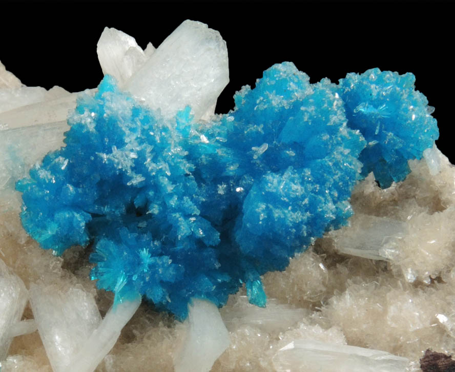 Cavansite with Stilbite overgrowth on Stilbite from Wagholi Quarry, Maharashtra, India