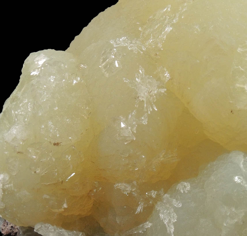 Smithsonite with Calcite and Hemimorphite overgrowth from Buena Tierra, Francisco Portillo, Santa Eulalia, Aquiles Serdn, Chihuahua, Mexico