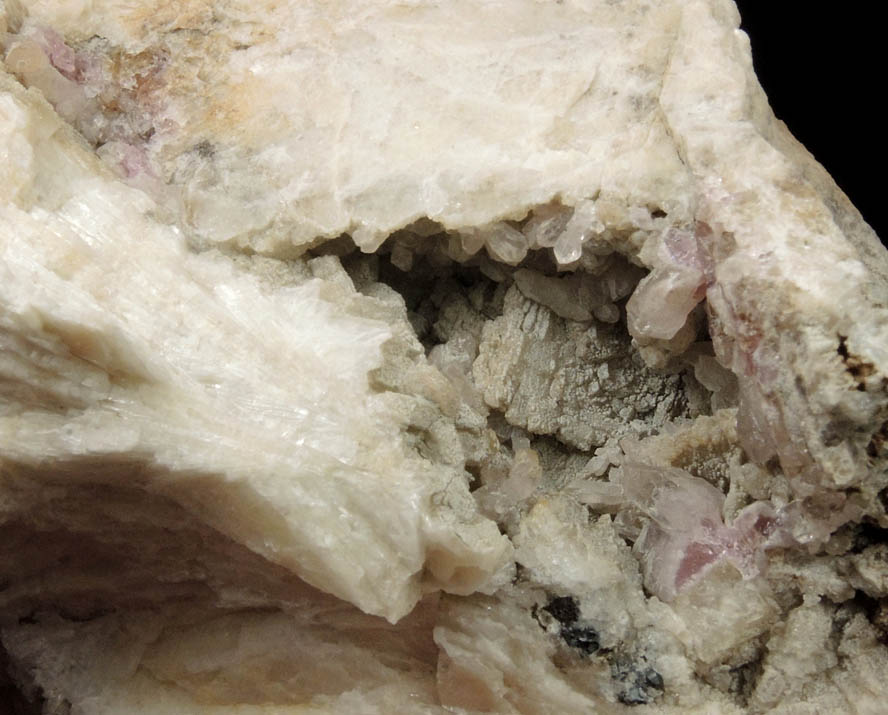 Quartz var. Rose Quartz Crystals with Cookeite on Albite from Rose Quartz Locality, Plumbago Mountain, Newry, Oxford County, Maine