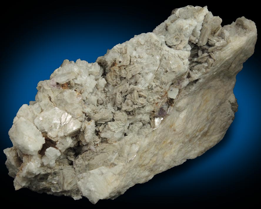 Muscovite, Albite, Eosphorite, Carbonate-fluorapatite from Rose Quartz Locality, Plumbago Mountain, Newry, Oxford County, Maine