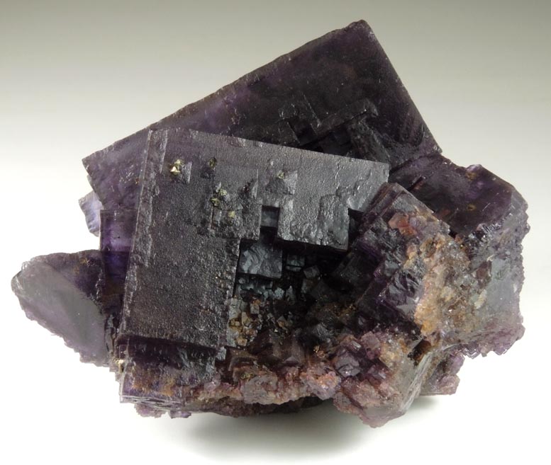 Fluorite with minor Chalcopyrite from Cave-in-Rock District, Hardin County, Illinois