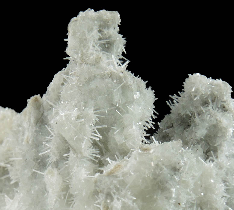 Natrolite over Datolite from Millington Quarry, Bernards Township, Somerset County, New Jersey