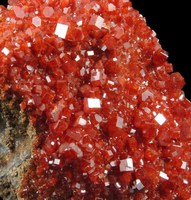 Vanadinite from Apache Mine (Vanadium Shaft), 8 km north of Globe, Gila County, Arizona