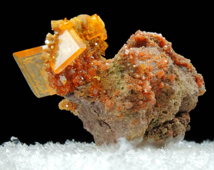 Wulfenite on Vanadinite pseudomorphs after Wulfenite from Rowley Mine, 20 km northwest of Theba, Painted Rock Mountains, Maricopa County, Arizona