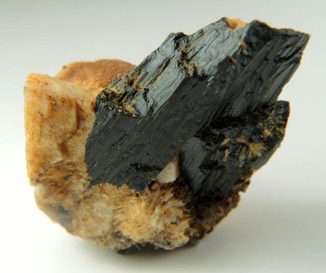 Arfvedsonite (rare twinned terminated Arfvedsonite crystal) with Microcline and Zircon from Hurricane Mountain, east of Intervale, Carroll County, New Hampshire