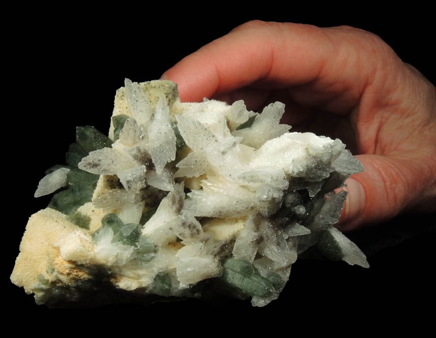 Quartz with Chlorite on Calcite from Naica District, Saucillo, Chihuahua, Mexico