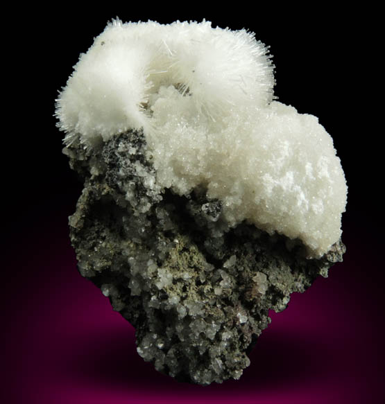 Natrolite from Millington Quarry, Bernards Township, Somerset County, New Jersey