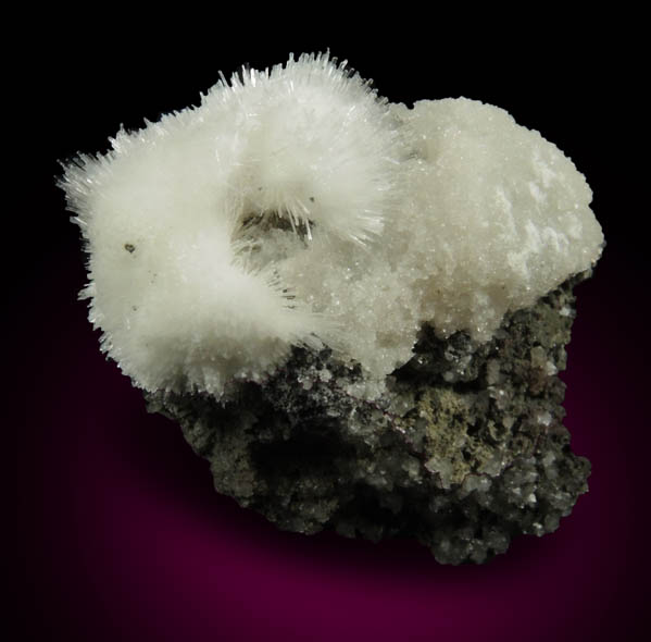 Natrolite from Millington Quarry, Bernards Township, Somerset County, New Jersey