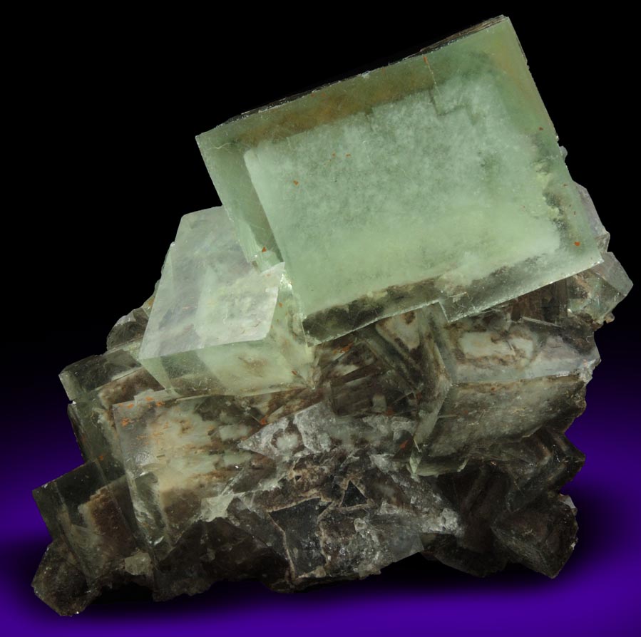 Fluorite (zoned phantom-growth) from Yaogangxian Mine, Nanling Mountains, Hunan, China