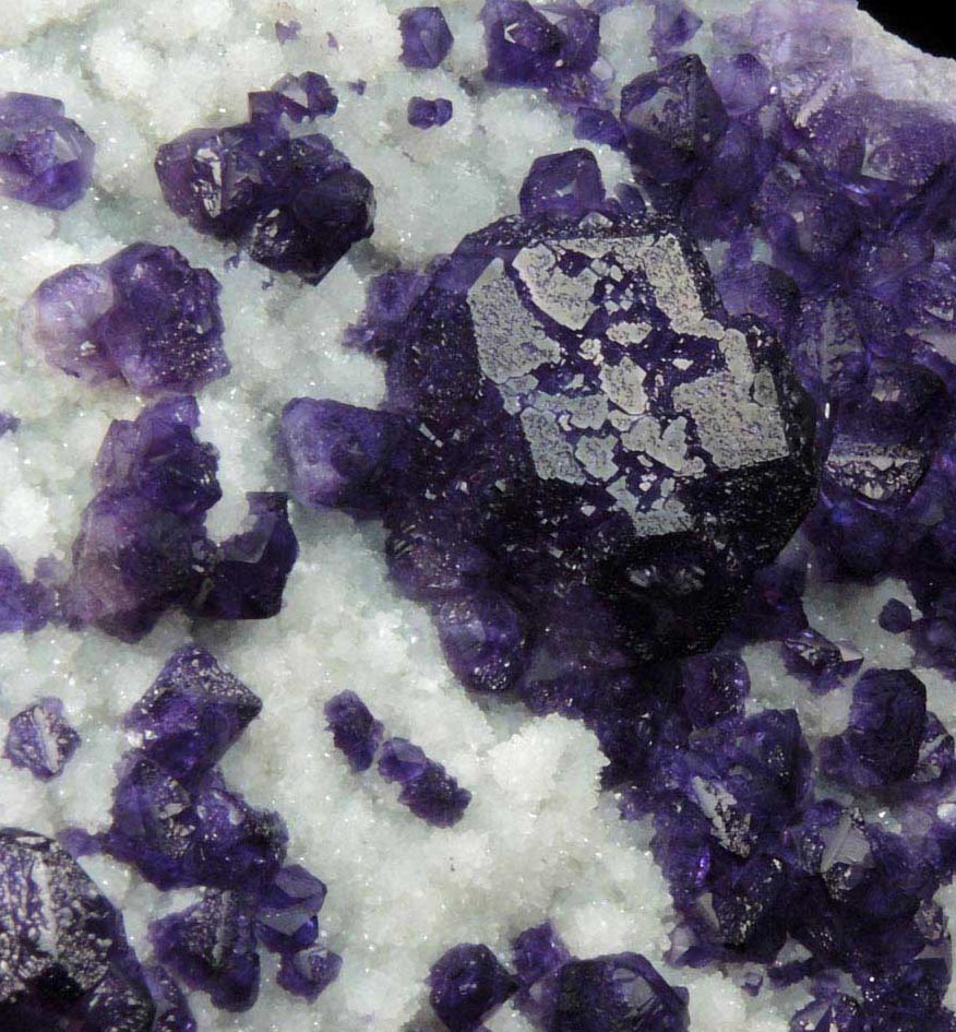 Fluorite over Quartz from Tounfit, Boumia, Khnifra, Mekns-Tafilalet, Morocco