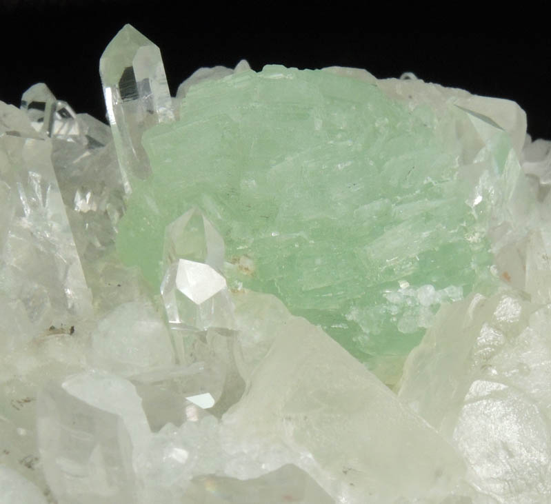 Prehnite on Quartz and Calcite from Goboboseb Mountains, 43 km west of Brandberg Mountain, Erongo region, Namibia