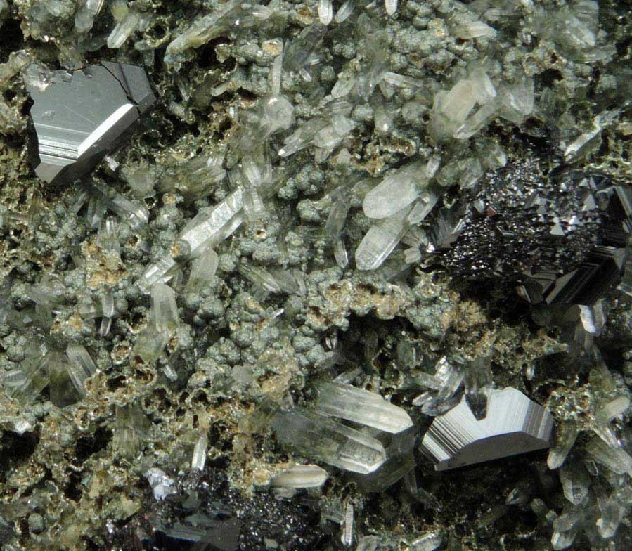 Sphalerite, Quartz, Johannsenite from Deveti Septemvri Mine, Mogilata ore body, Madan District, Rhodope Mountains, Bulgaria