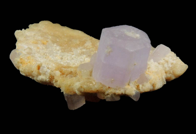 Fluorapatite on Muscovite-Cookeite from Darra-i-Pech, Kunar Province, Afghanistan