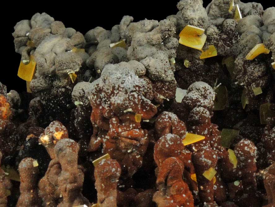 Wulfenite on Goethite from Mina Ojuela, Mapimi, Durango, Mexico