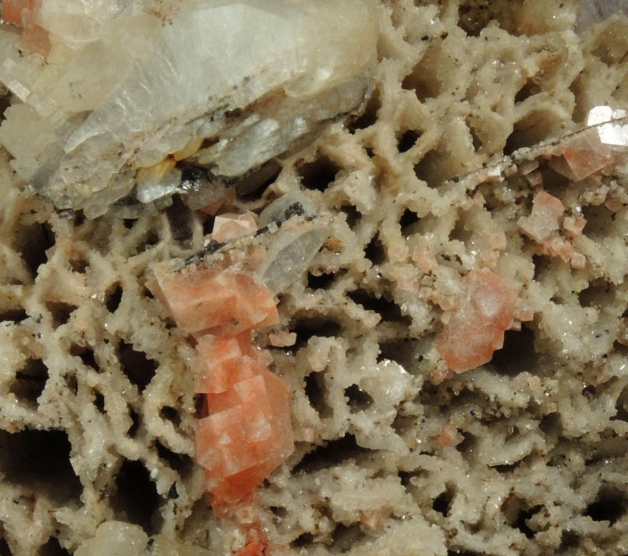 Chabazite and Heulandite on Quartz pseudomorphs after Anhydrite from Upper New Street Quarry, Paterson, Passaic County, New Jersey
