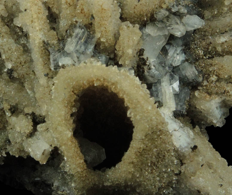 Heulandite on Quartz pseudomorphs after Anhydrite from Prospect Park Quarry, Prospect Park, Passaic County, New Jersey