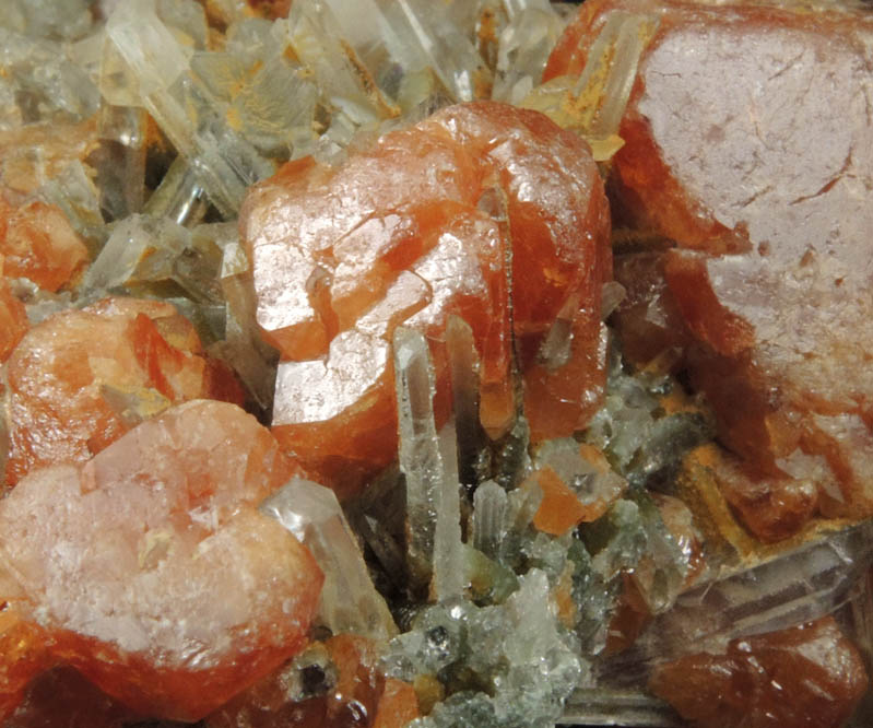 Scheelite and Quartz from Khapalu, Ghanche District, Gilgit-Baltistan, Pakistan