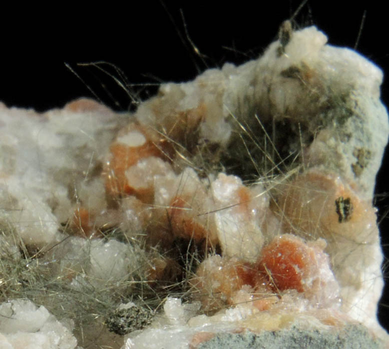 Millerite and Pyrite in Quartz Geode from US Route 27 road cut, Halls Gap, Lincoln County, Kentucky