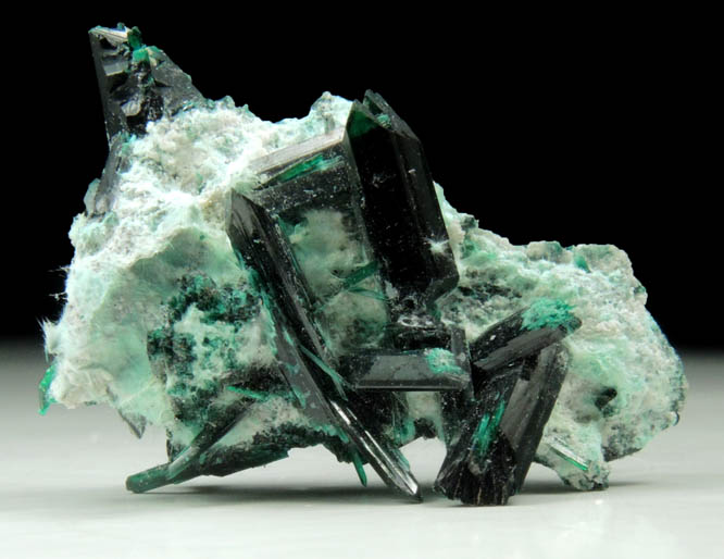 Brochantite from Milpillas Mine, Cuitaca, Sonora, Mexico